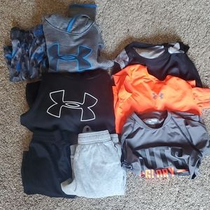 Boys size XS (4-6) Under Armour Lot